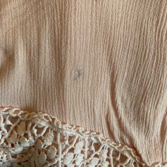 Light Pink Blouse Size XS - Picture 3 of 3